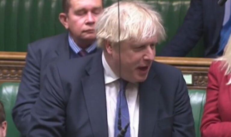 Boris Johnson tears apart Labour for having no plan to tackle Channel migrant crossings