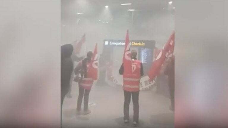 230328092452 02 protesters enter biarritz airport