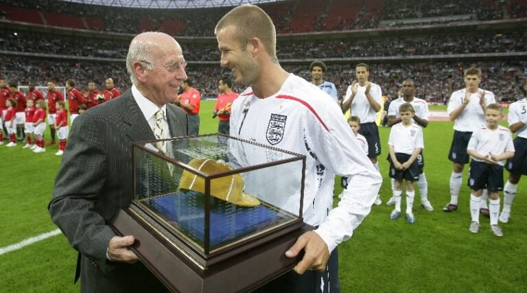 ‘National hero’ – David Beckham’s tribute to Man Utd & England legend Sir Bobby