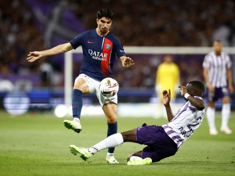 Aston Villa keen on Paris Saint-Germain’s Carlos Soler?