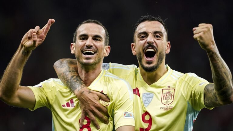 Joselu, Ruiz and Torres fire 10-man Spain to win over Switzerland