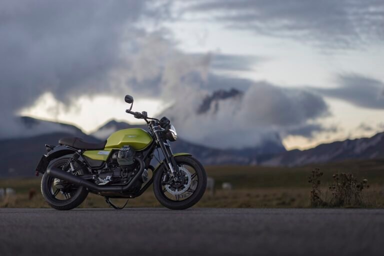 New Moto Guzzi V7 Range: The Legendary Sport Model Returns