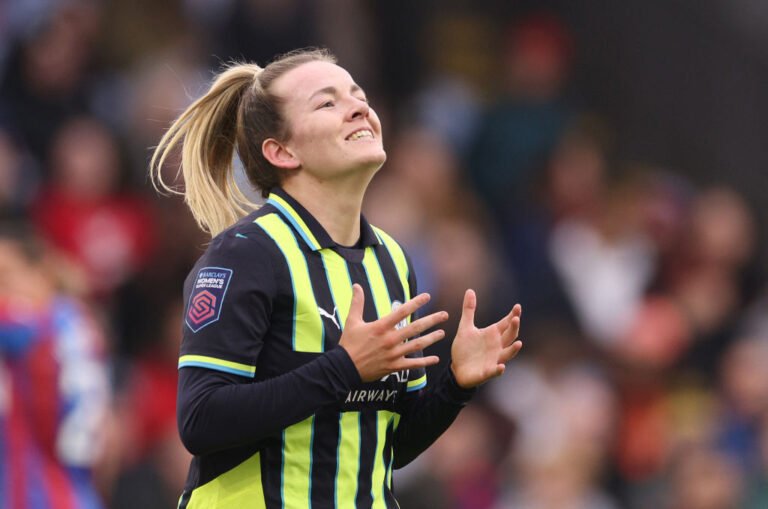 Lauren Hemp: Manchester City forward has knee surgery but how long is she out?